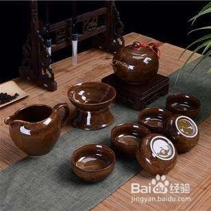 茶盘上的茶碗如何放置礼品瓷 传统美学与实用技巧
